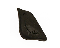 Humble Beads Polymer Clay Raven 16-18x34-36mm