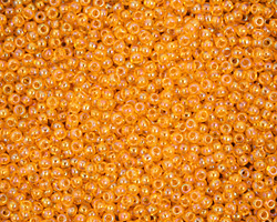 TOHO Transparent Rainbow Light Hyacinth Round 11/0 Seed Bead