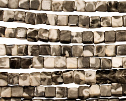 Black Tree Agate Cube 4mm