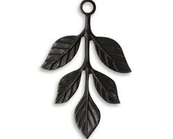 Vintaj Arte Metal Tiered Leaves 22x36mm