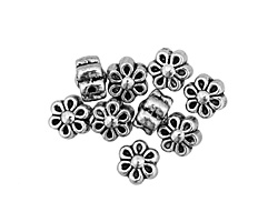 Pewter 6 Petal Daisy 7mm