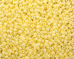 TOHO Ceylon Lemon Chiffon Round 11/0 Seed Bead
