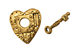 Green Girl Gold (plated pewter) Heart and Key Toggle 21x22mm, 20mm bar