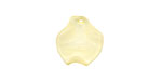 Lucite Jonquil Small Petal 15-16mm
