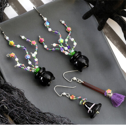 Witch Cauldron Earrings 