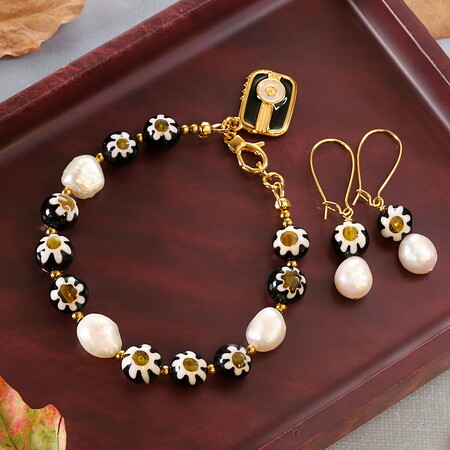 Midnight In Murano Bracelet & Earring Set