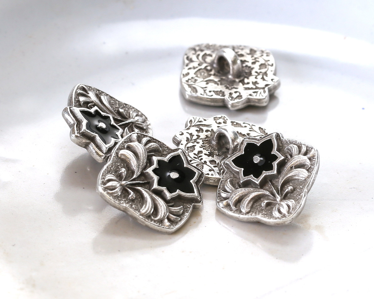 TierraCast Antique Silver (plated) Jet Enamel Flower Square Button 14x15mm