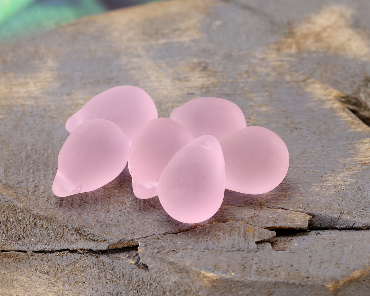 Blossom Pink Beach-Style Glass Teardrop Focal 14x10mm