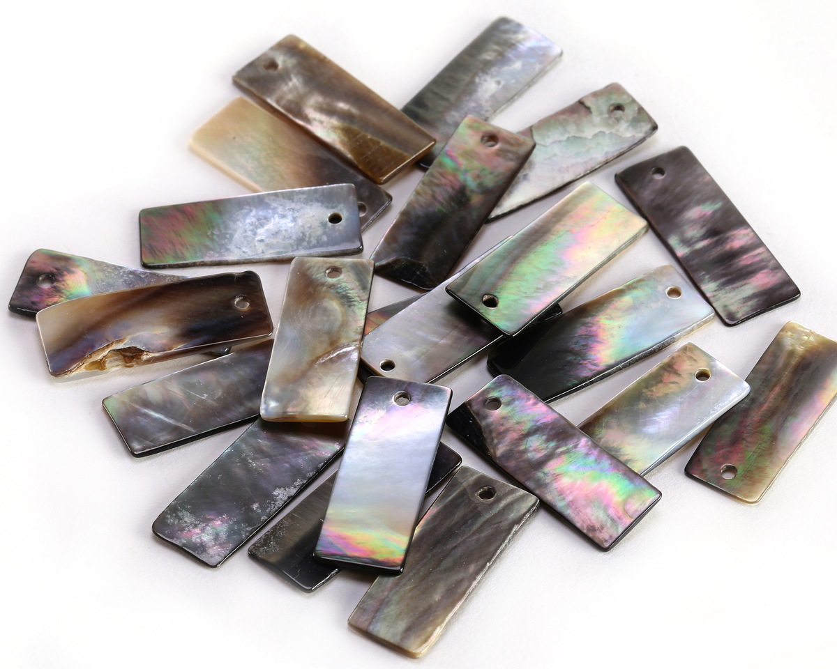 Black Lip Shell Thin Rectangle Focal 9.5-10x25-26mm