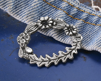 Green Girl Pewter Chatelaine Focal 30x35mm