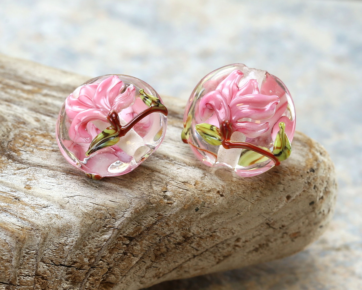 Grace Lampwork Blushing Magnolia Lentil 15x13mm