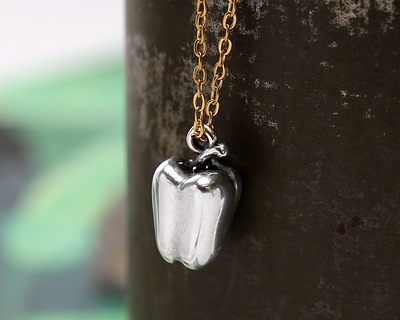 Antique Silver (plated) Bell Pepper Focal 11x18mm