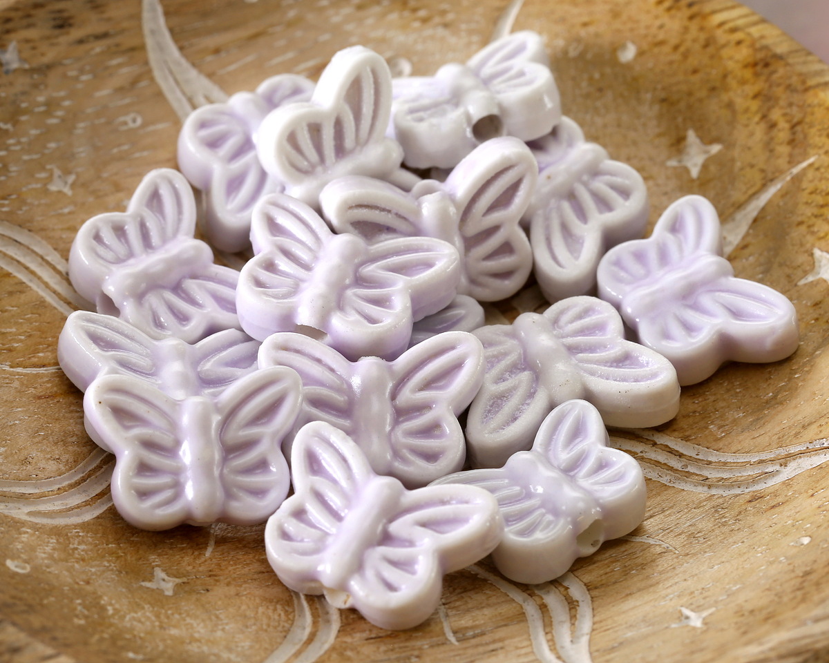Lavender Porcelain Butterfly 12x18mm