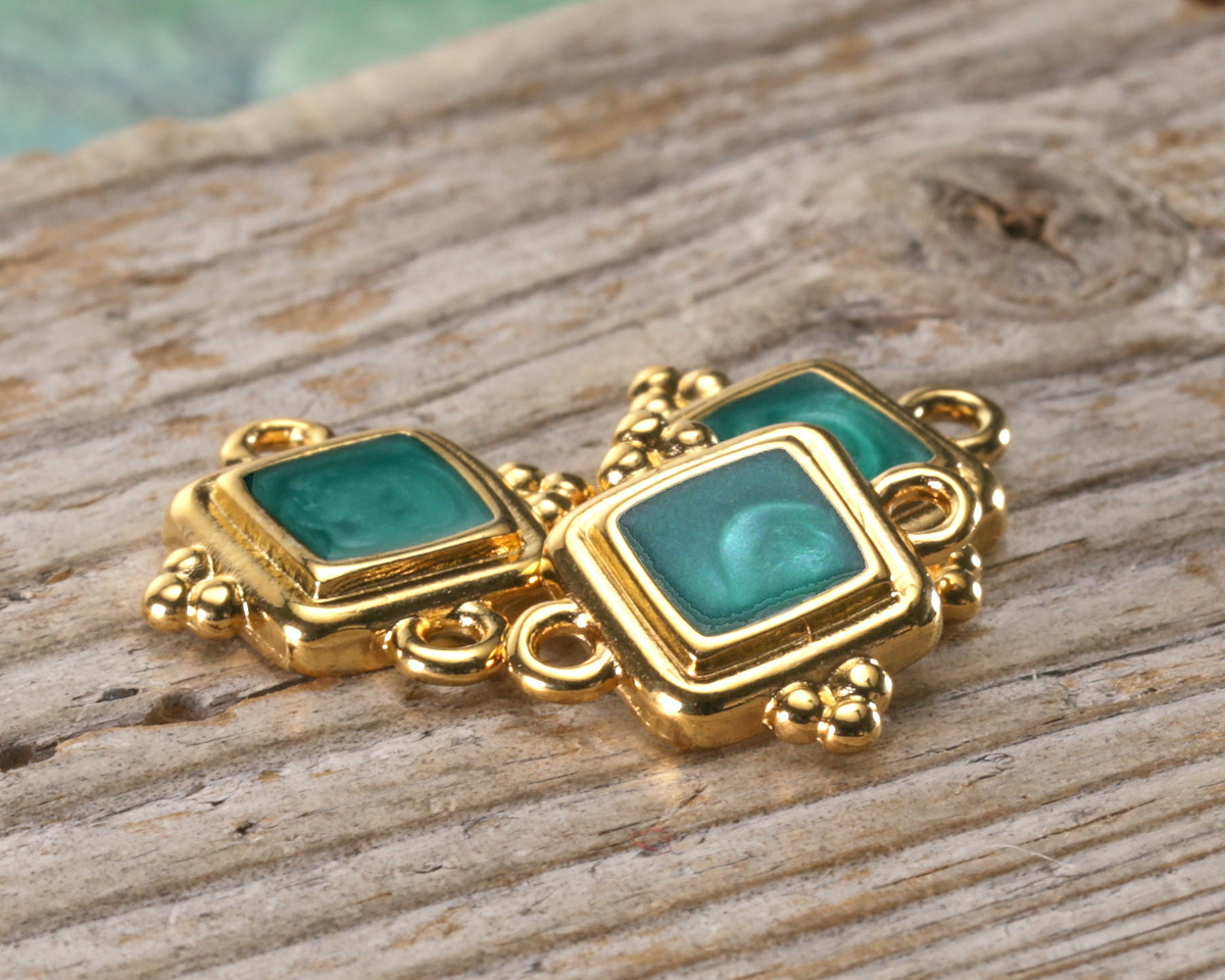 24K Gold (plated) Emerald Pearl Enamel Beaded Square Focal Link 15x14.5mm