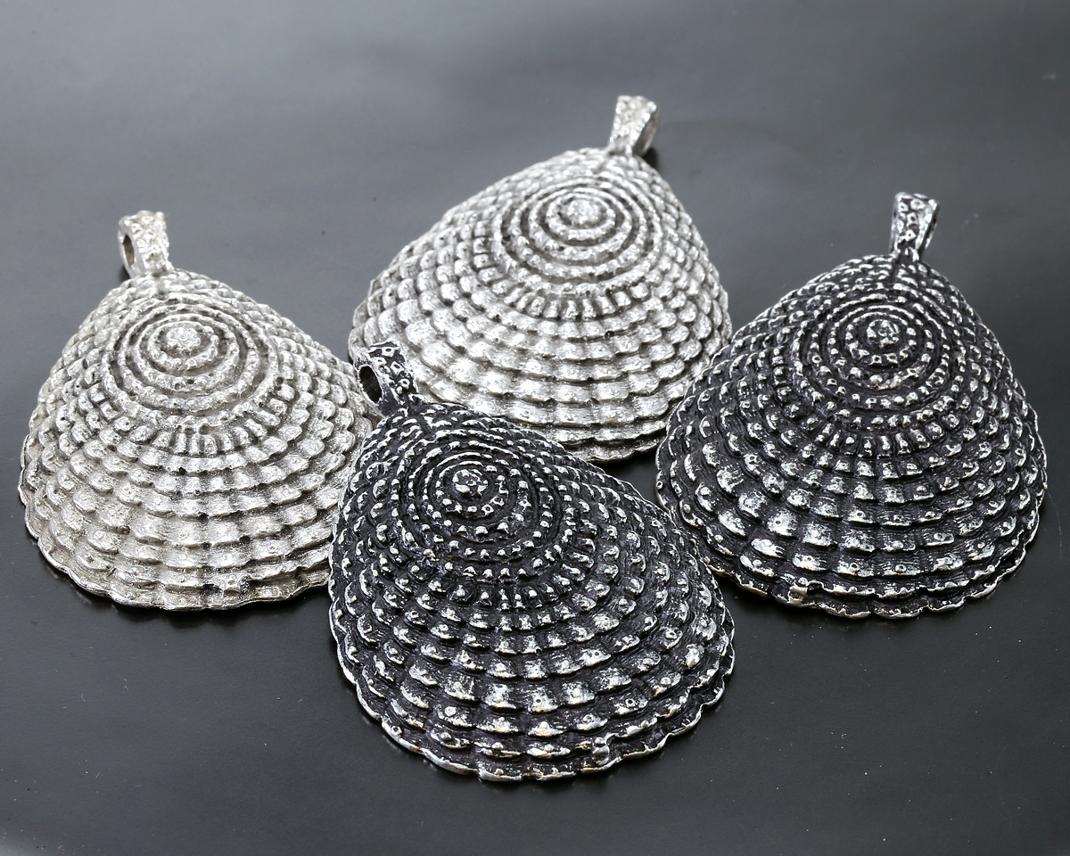 Mykonos Antique Silver (plated) Fancy Shell Pendant 42x61mm