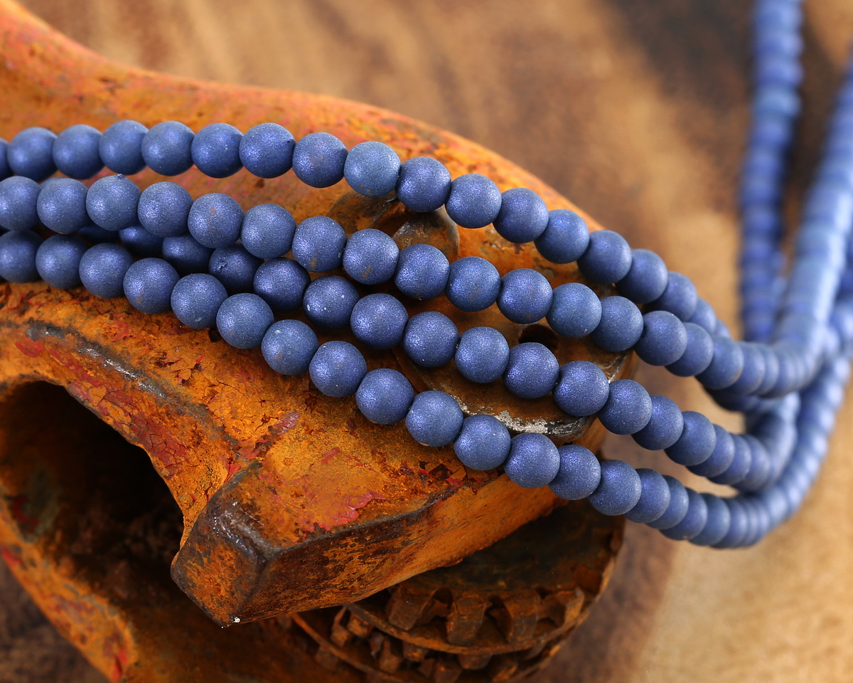 Czech Glass ColorTrends: Cobalt Glaze Round 4mm