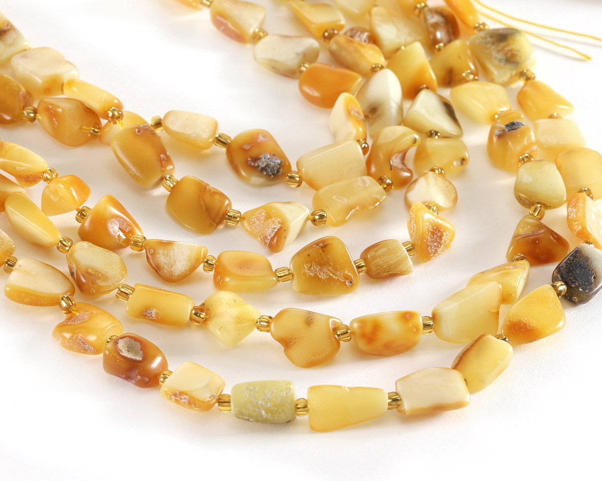 Honey Amber Nugget 7-10x10-15mm