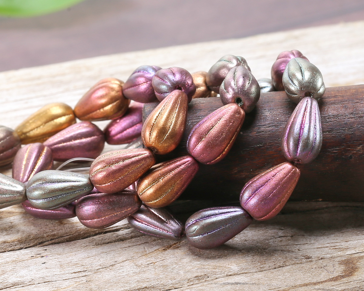 Czech Glass Autumn Metallics Melon Teardrop 13x8mm