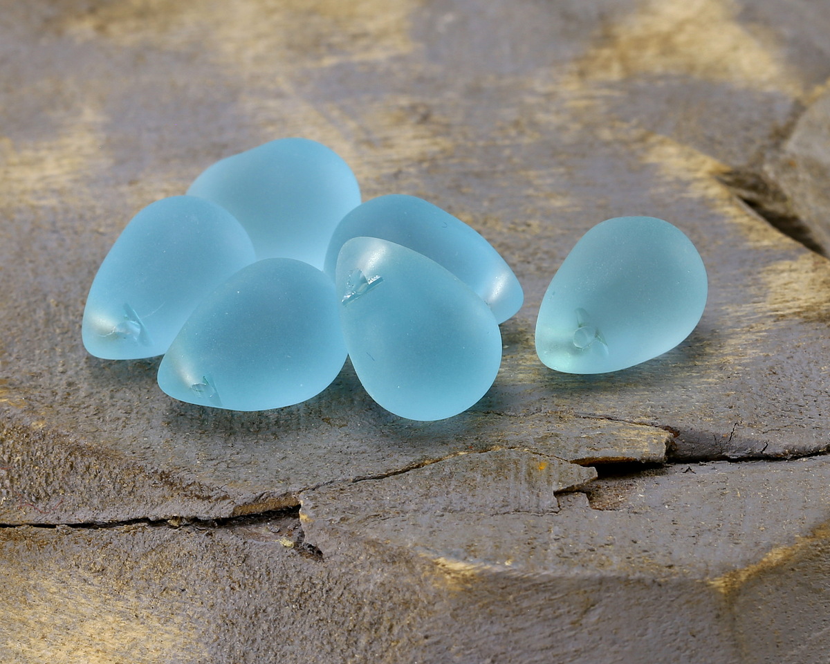 Light Aqua Seafoam Beach-Style Glass Teardrop Focal 14x10mm