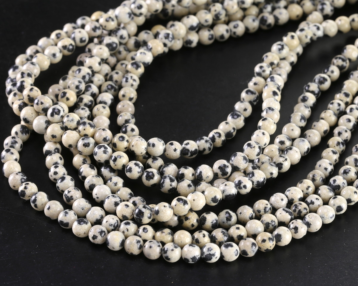 Dalmatian Jasper Round 4-5mm