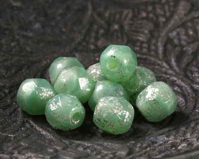 Czech Fire Polished Glass Sweet Mint w/ Etched Silver Finish Round 4mm