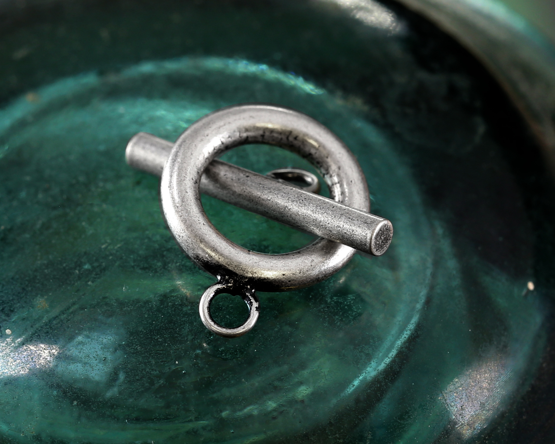 Antique Silver (plated) Toggle Clasp 14x11mm, 16mm Bar