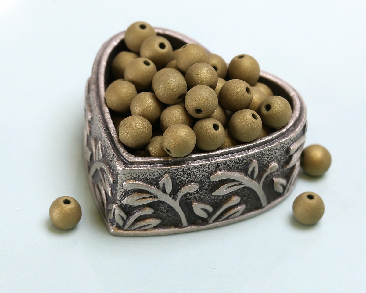 Czech Glass ColorTrends: Dark Sage Round 4mm