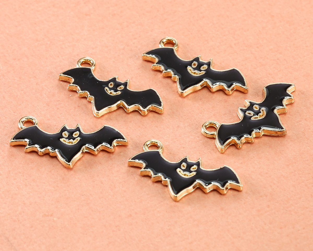 Enamel Bat Focal 14x23mm
