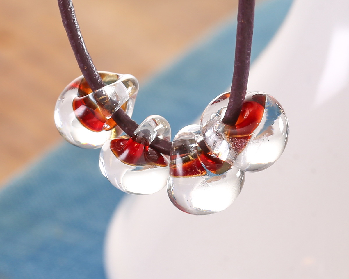 Unicorne Beads Glass Honey Ember Teardrop 9-10mm