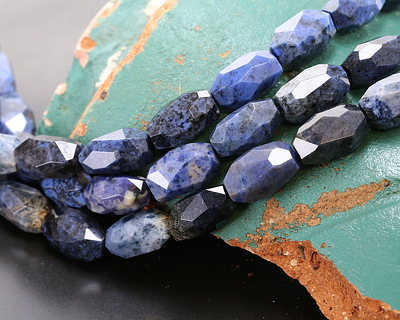 Dumortierite Microfaceted Long Nugget 9x14mm