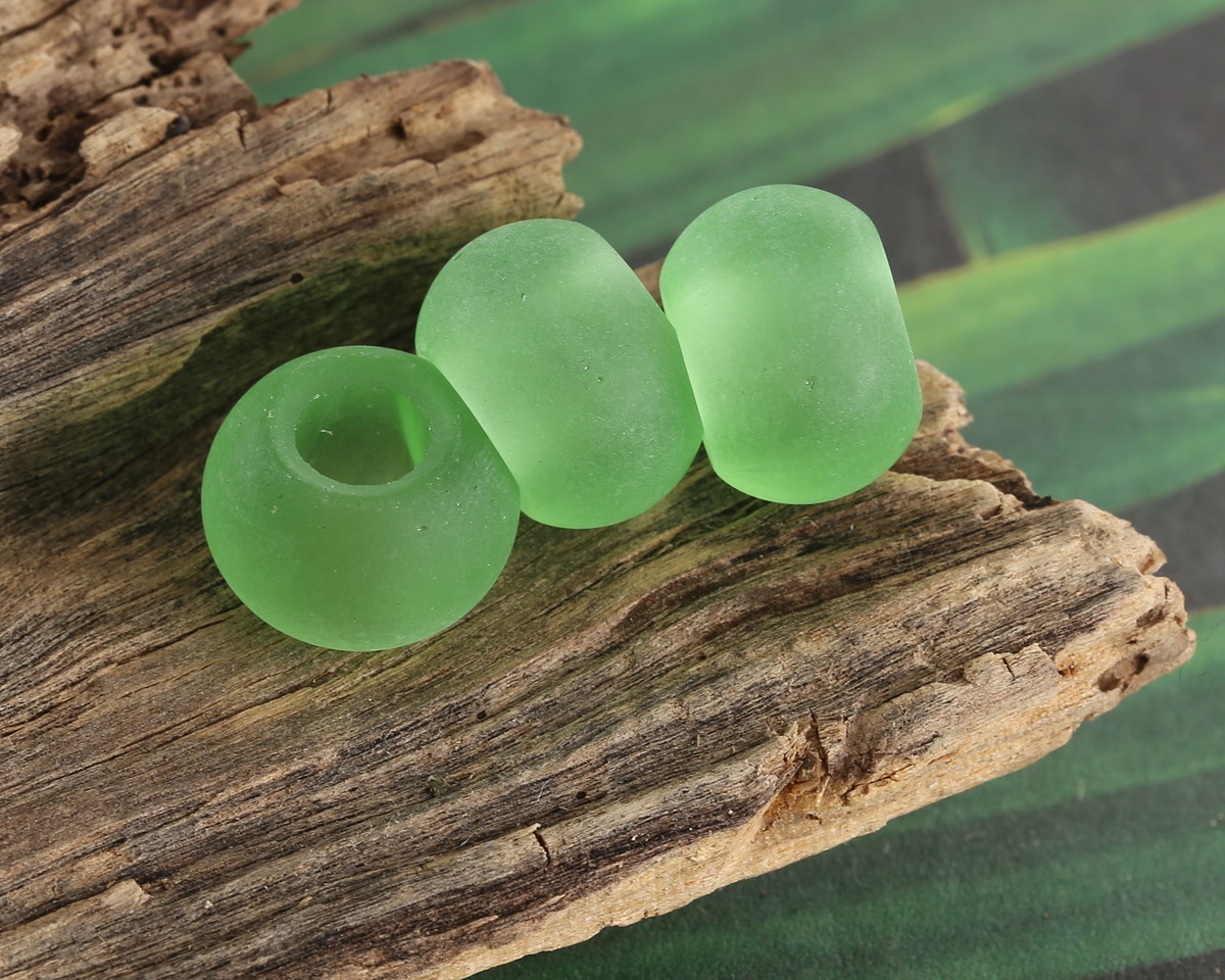 Peridot Beach-Style Glass Large Hole Rondelle 14x10mm