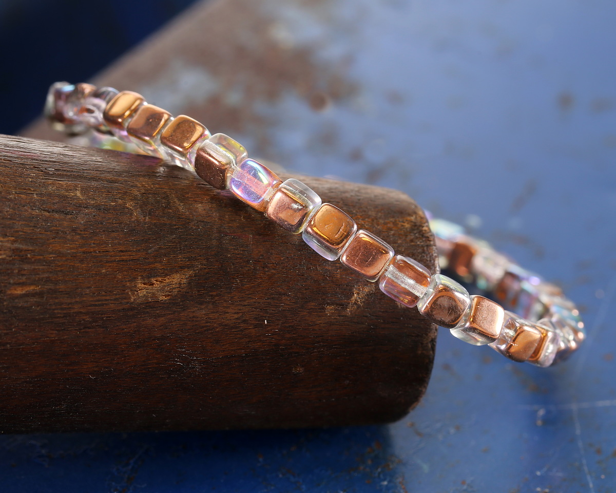 Czech Glass Crystal AB w/ Copper Cube 4mm