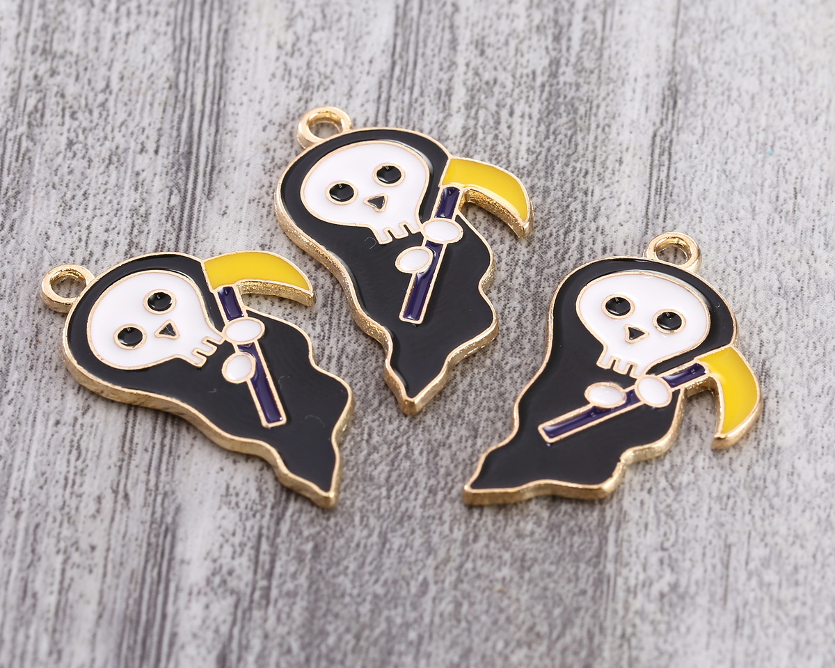 Enamel Grim Reaper Focal 17x19mm