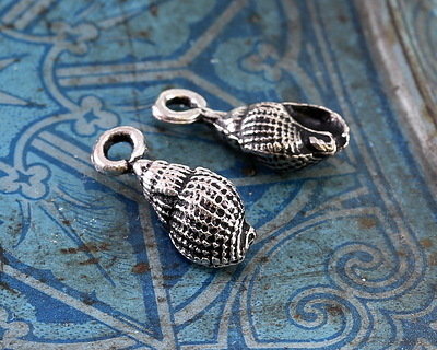 Mykonos Antique Silver (plated) Conch Shell Focal 7x18mm