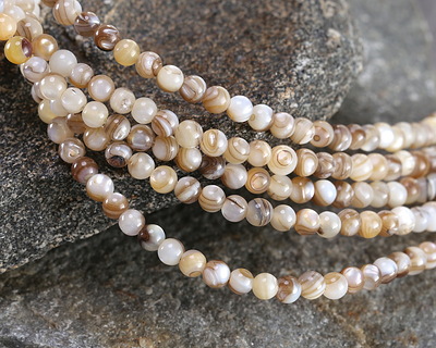 Natural Mussel Shell Mother of Pearl Round 3mm