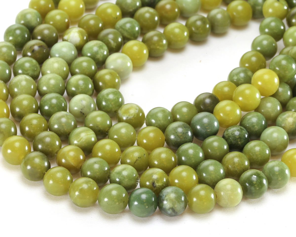 Canadian Jade (light) Round 8mm