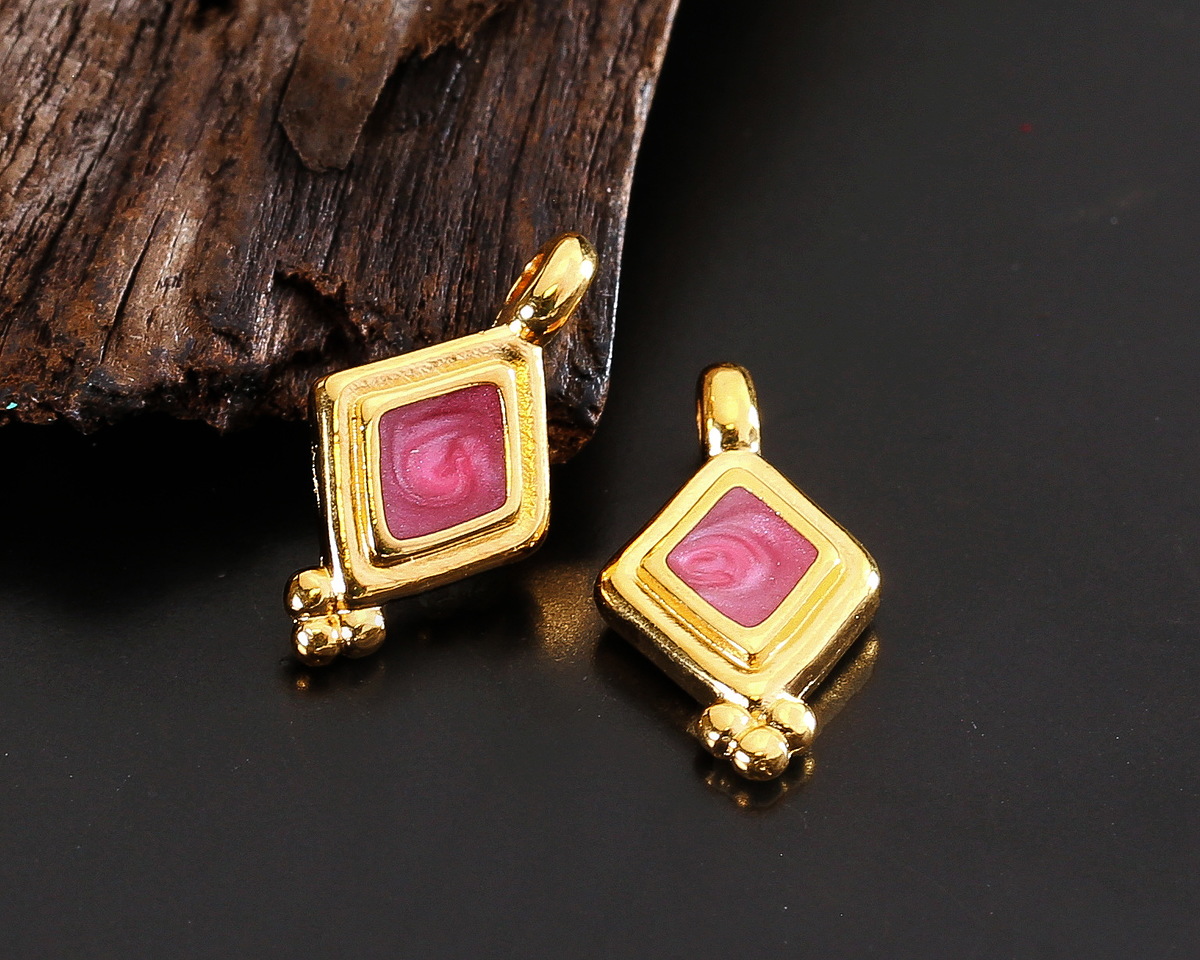 24K Gold (plated) Magenta Pearl Enamel Beaded Diamond Focal 10x17mm