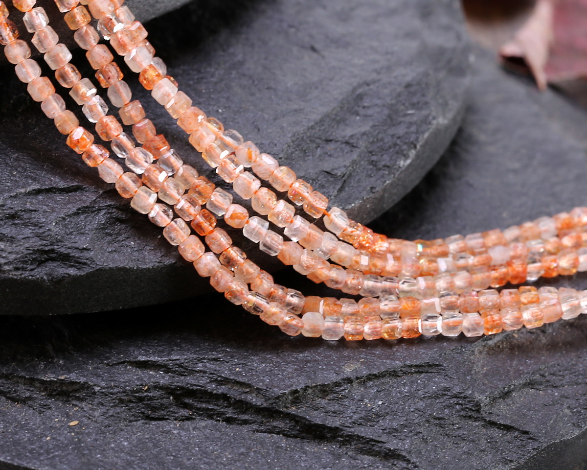 Sunstone Faceted Cube 2-2.2mm