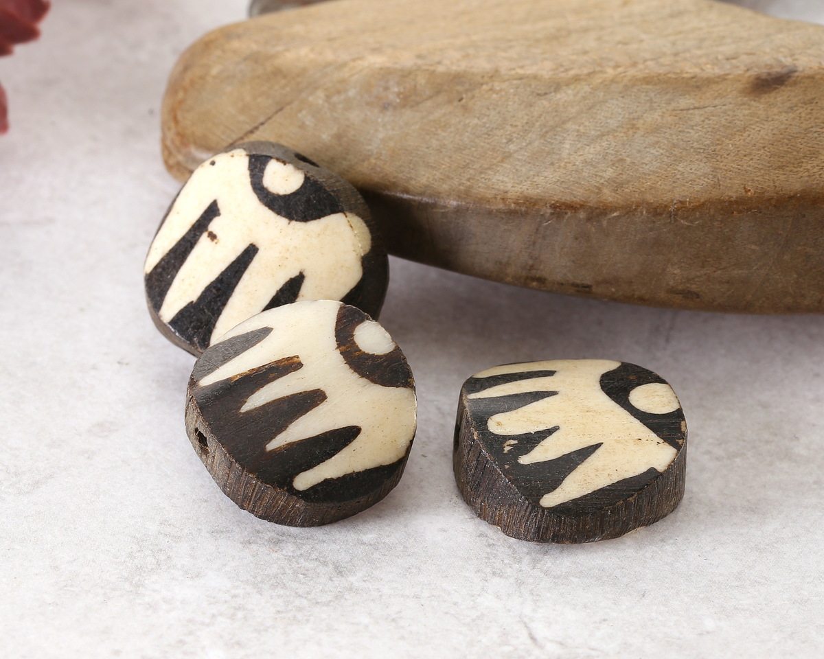 African Batiked Bone Radiant Tile 19-22x20-23mm