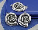 Antique Silver (plated) Nautilus Shell Focal 21x30mm