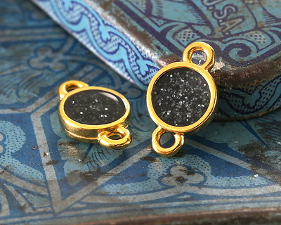 24K Gold (Plated) Jet Glitter Resin Round Focal Link 13x8mm