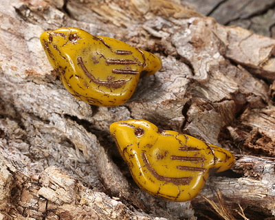 Czech Glass Summer Squash w/ Bronze Bird 11x22mm