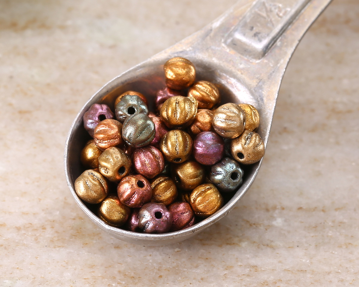 Czech Glass Autumn Metallics Melon Round 3mm