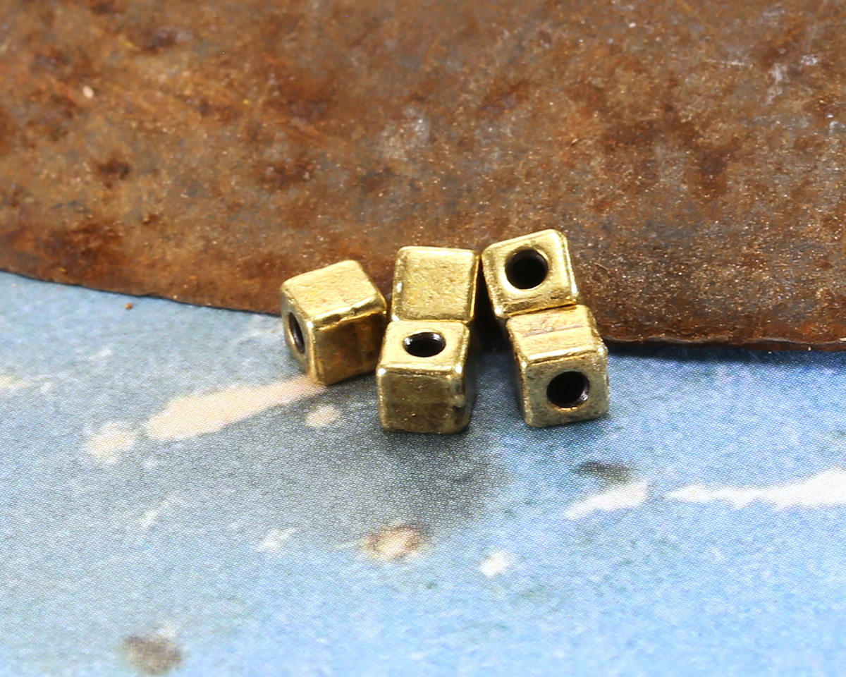 TierraCast Antique Brass (plated) Cube Spacer 4mm