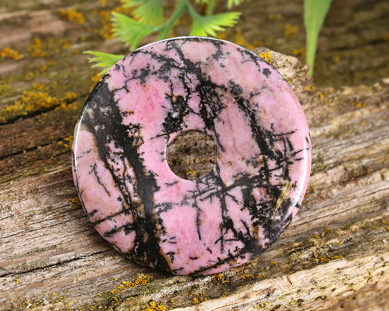 Rhodonite w/ Matrix Donut 40mm