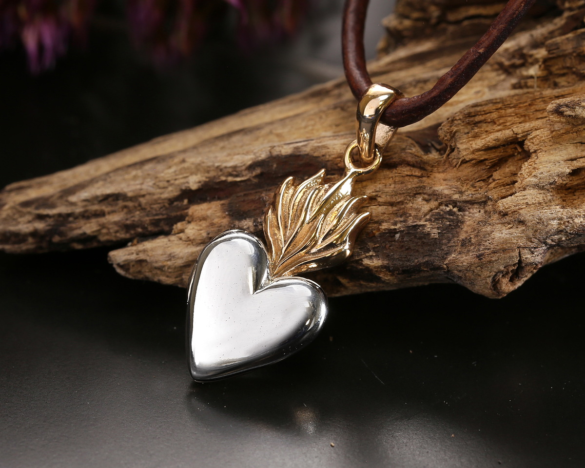 Nina Designs Sterling Silver Heart w/ Bronze Flame Locket 13x33mm