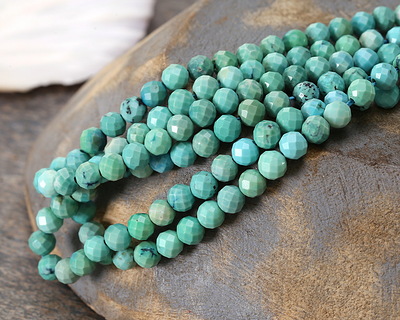 Hubei Turquoise (AA, Light Blue Green) Microfaceted Round 5mm