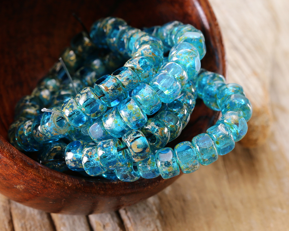 Czech Glass Matubo Matte Aquamarine w/ Rembrandt Tri-cut 2/0 Seed Bead