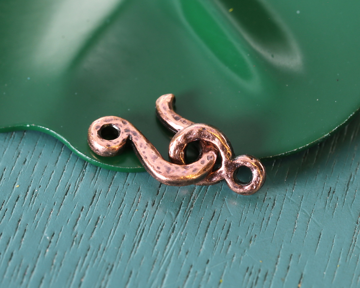 TierraCast Antique Copper (plated) Hammered Hook & Eye Clasp