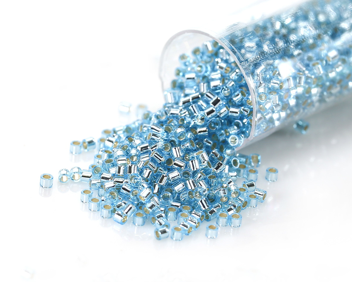 Miyuki Delica Silver Lined Aqua (DBS0044) 15/0 Seed Bead